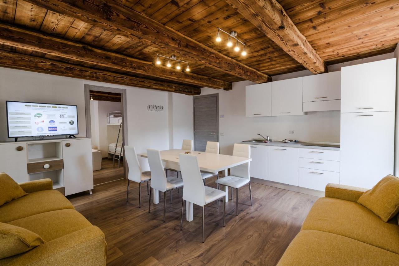 Residence Il Muretto 말레스코 외부 사진